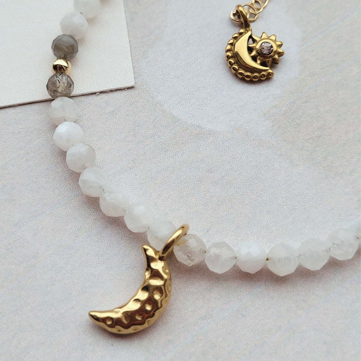LUNA Moonstone & Labradorite Bracelet | Moon Wisdom Ritual Jewelry